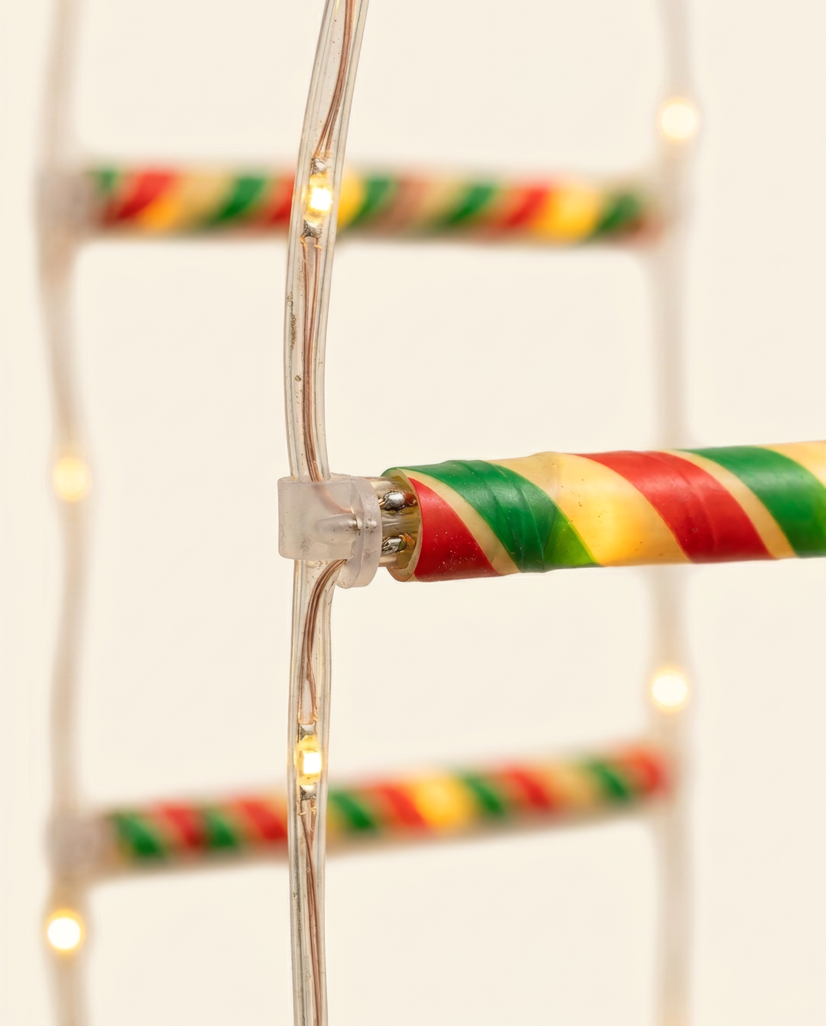 Merryloft™ Climbing Santa Christmas Lights